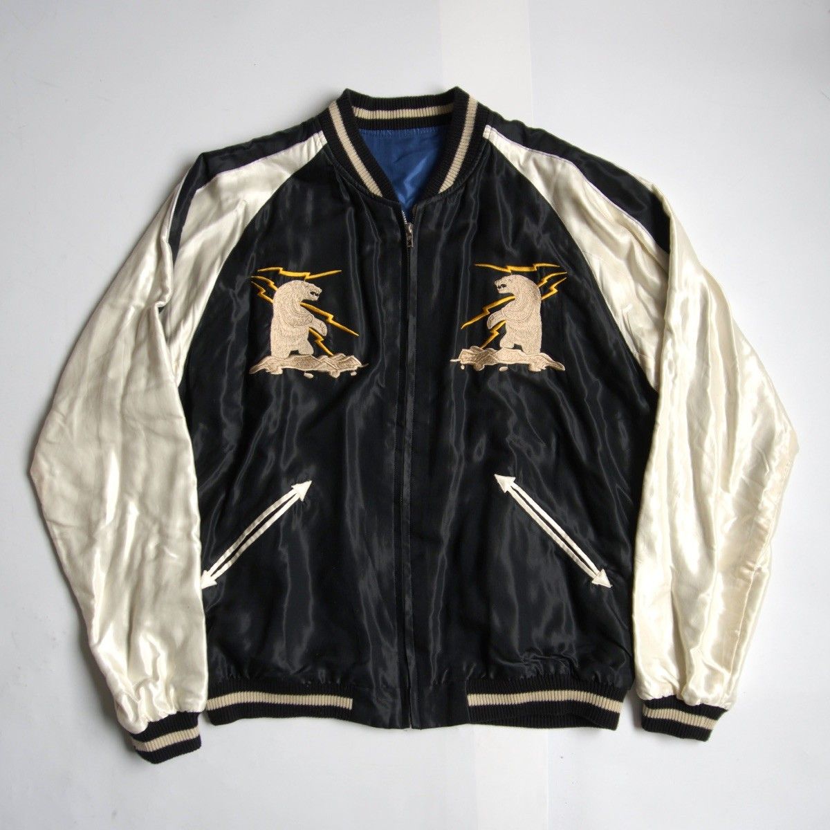 VANS バンズ スカジャン 別珍 ベロア M 刺繍 黒 ブラック 2025年最新