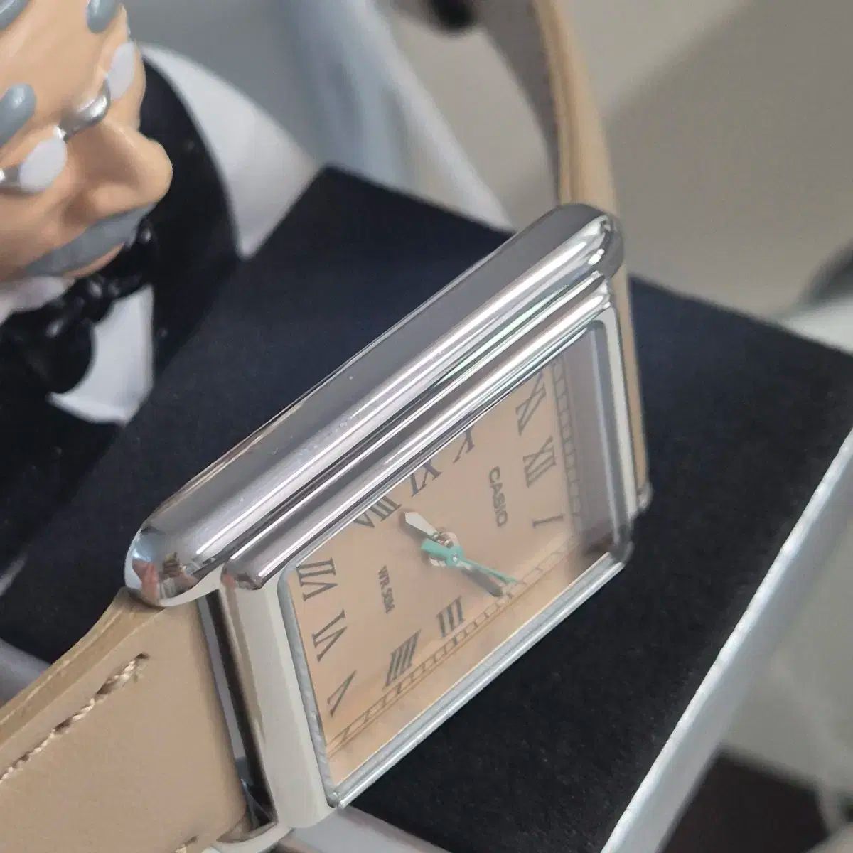  カシオ タンク LTP B 165 L サーモンダイアル レザーベルト 時計