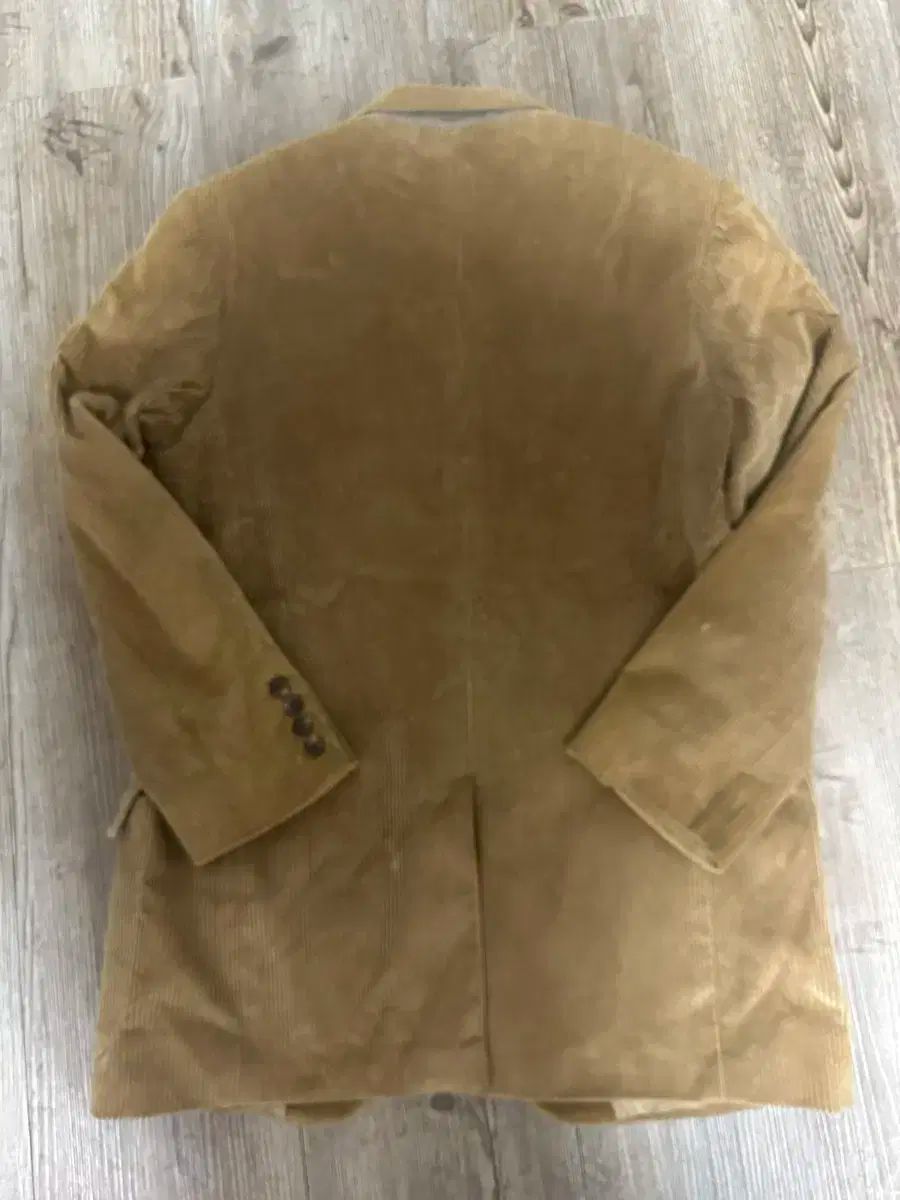 ベージュ コーデュロイ