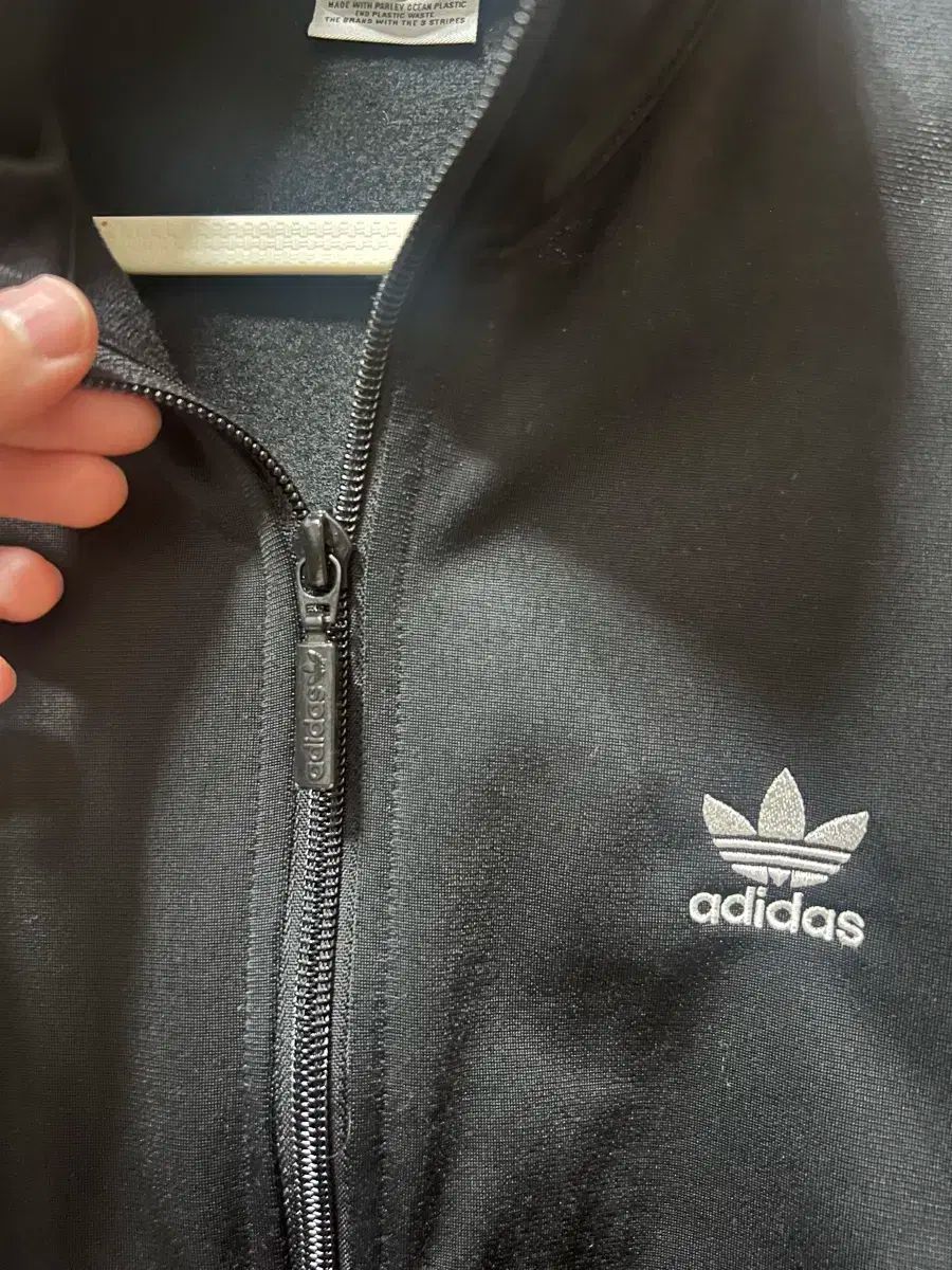 アディダス ファイヤーバード W トラックジャージ