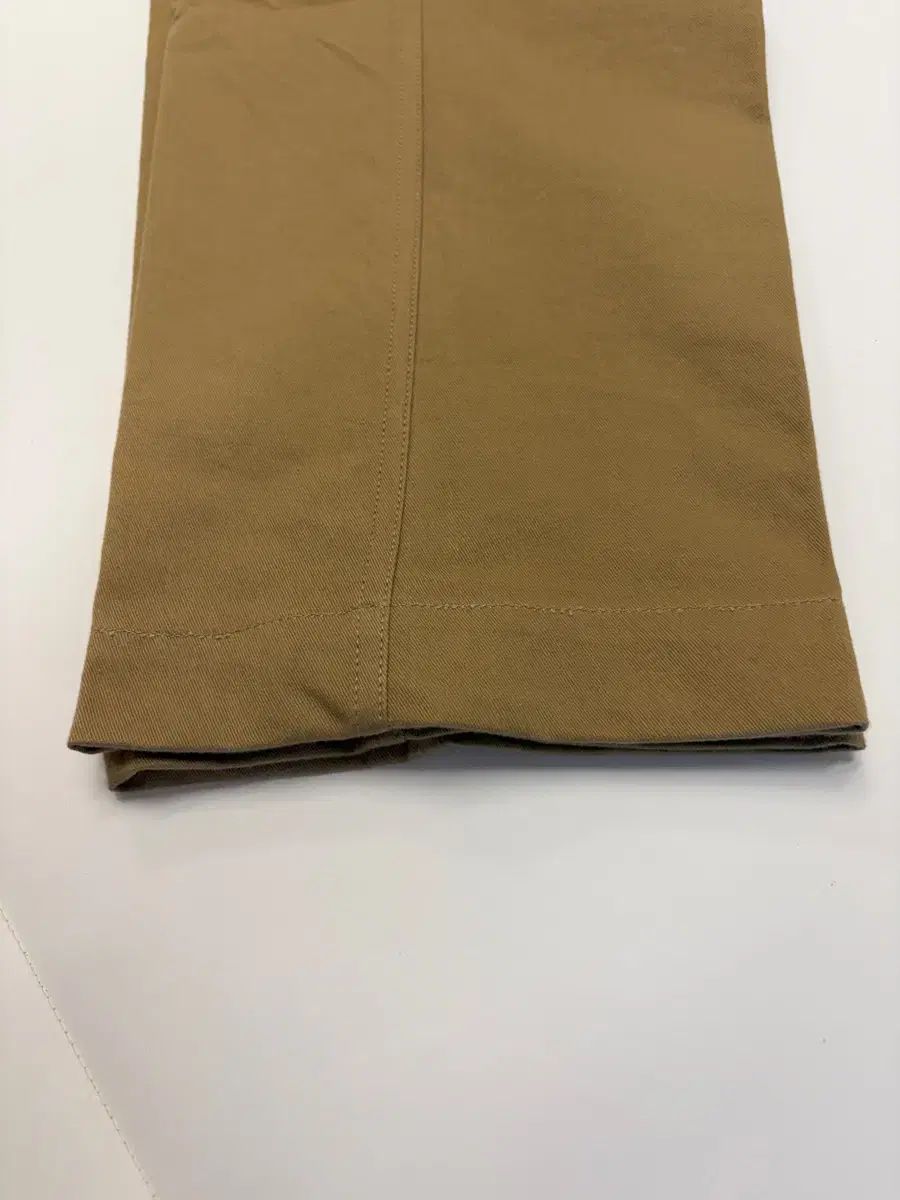 リーネック オフィサー チノ パンツ