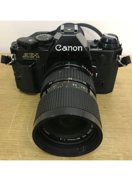 Canon キャノン AE 1 PROGRAM ボディ FD 35 70 mm 4 210 レンズ２点 カメラ