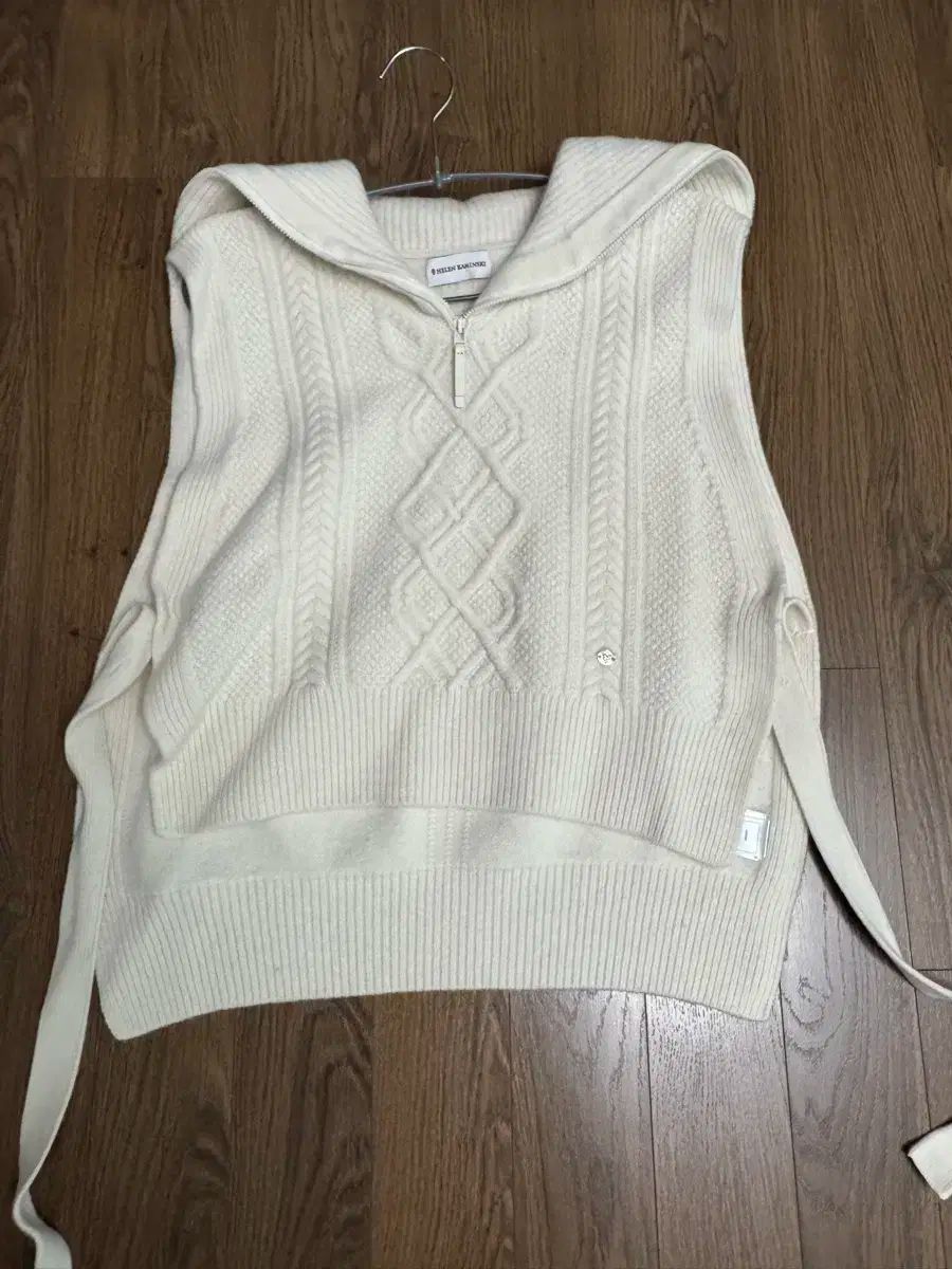 ヘレンカミンスキー ウール100 BEST