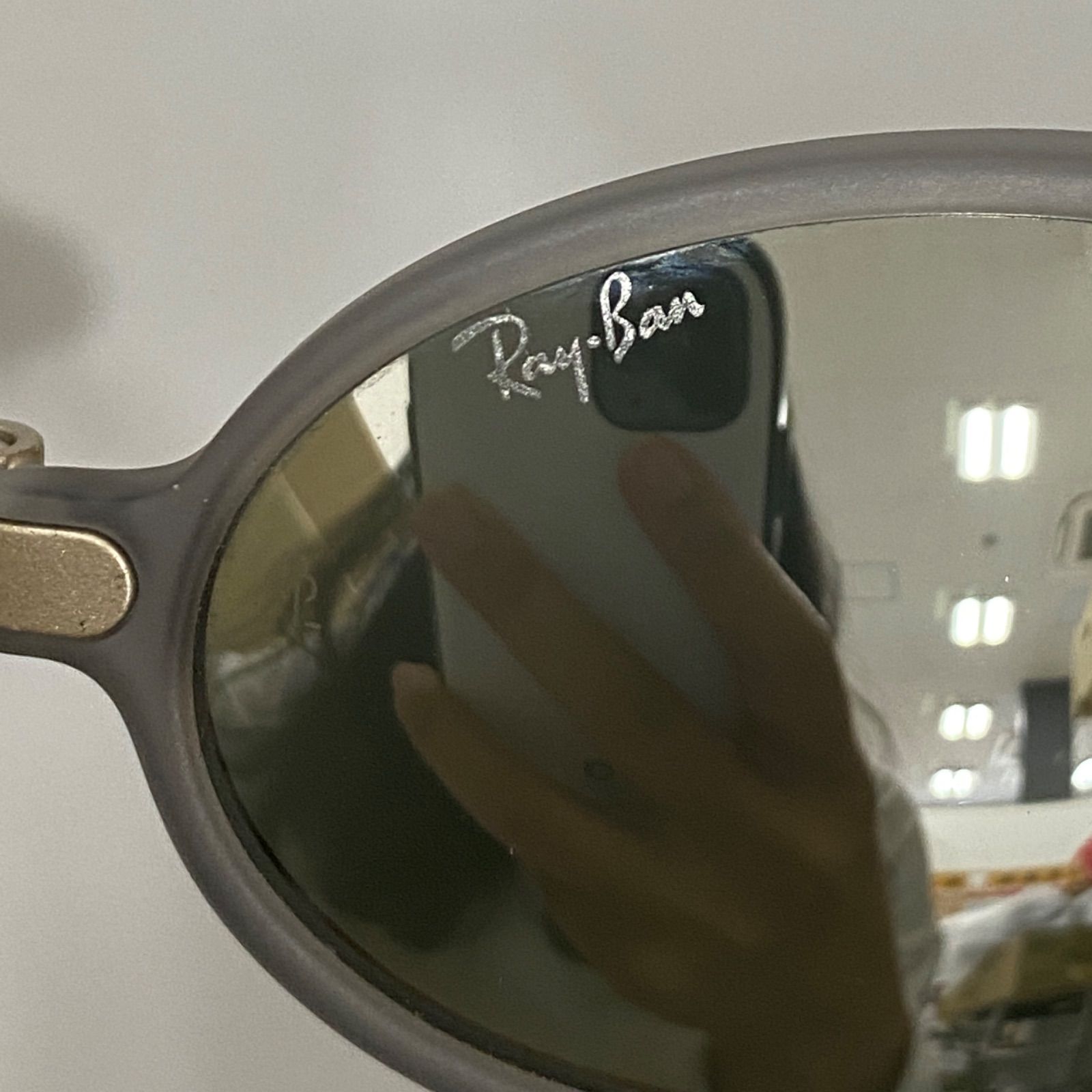 Ray-Ban オーバル型サングラス ケース付き新しいオリジナル Ray-Ban