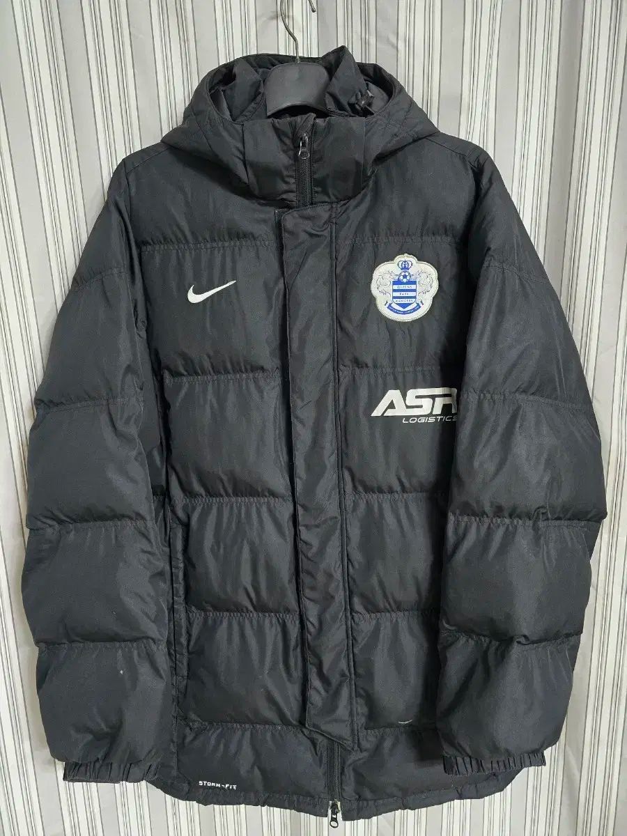 ナイキ クイーンズパークレンジャーズ ダウン ベンチパーカ