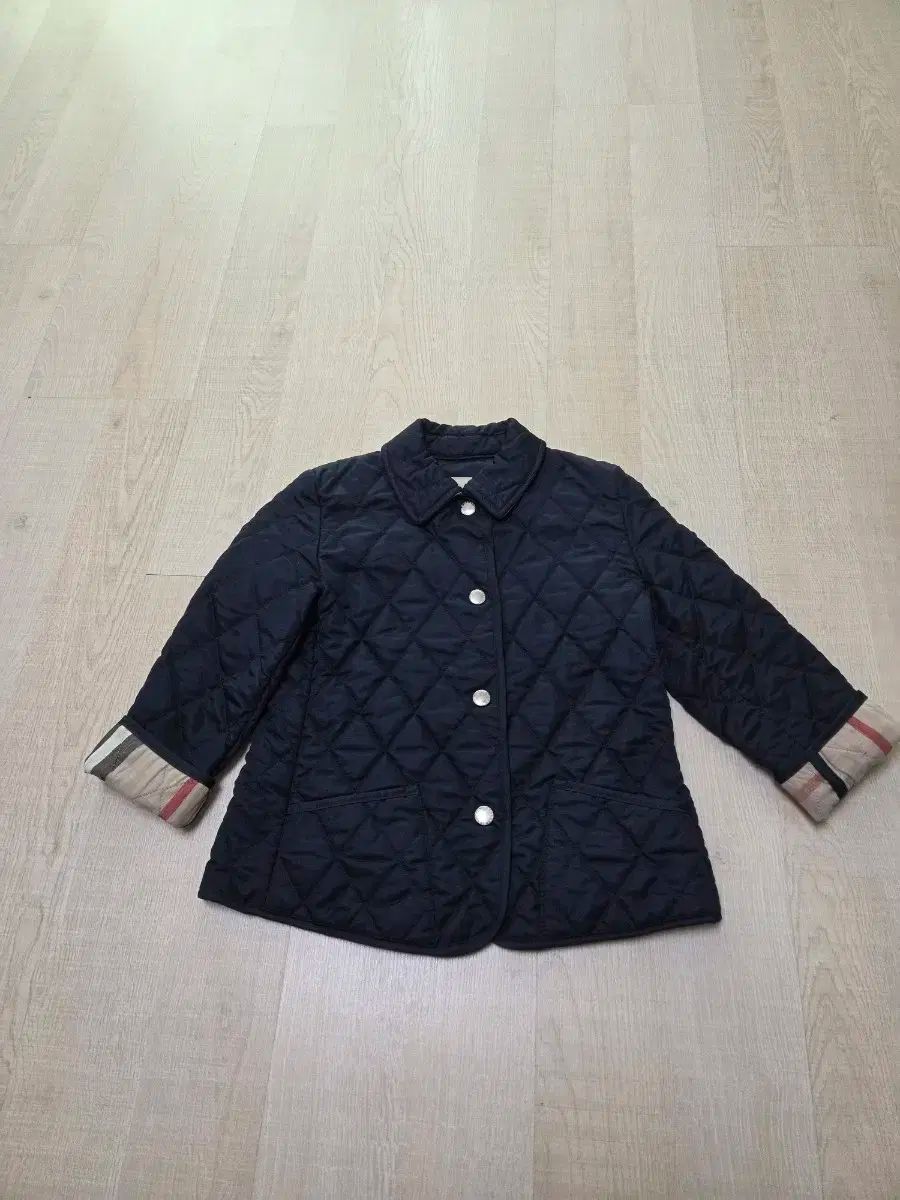 6Y バーバリーキッズ キルティング ジャケット