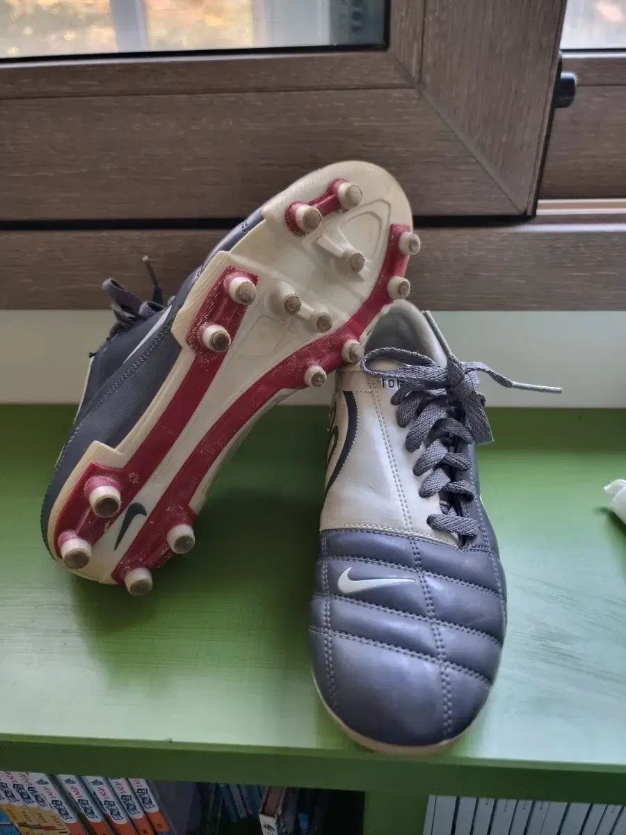 ナイキ トータル 90 サッカーシューズ LLC-HASEGAWATOSO_COM