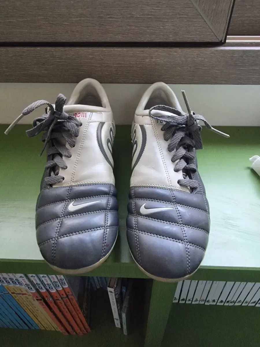 ナイキ トータル 90 サッカーシューズ