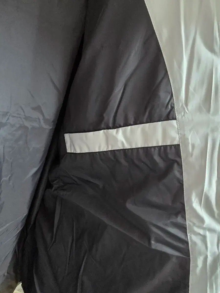 ダウン ジャケット