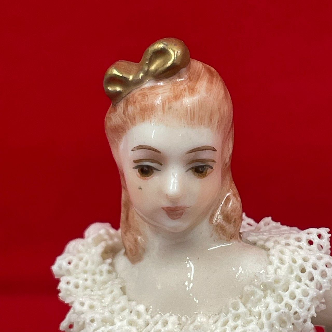 アイリッシュドレスデン レースドール Diane 陶器人形 ホワイト