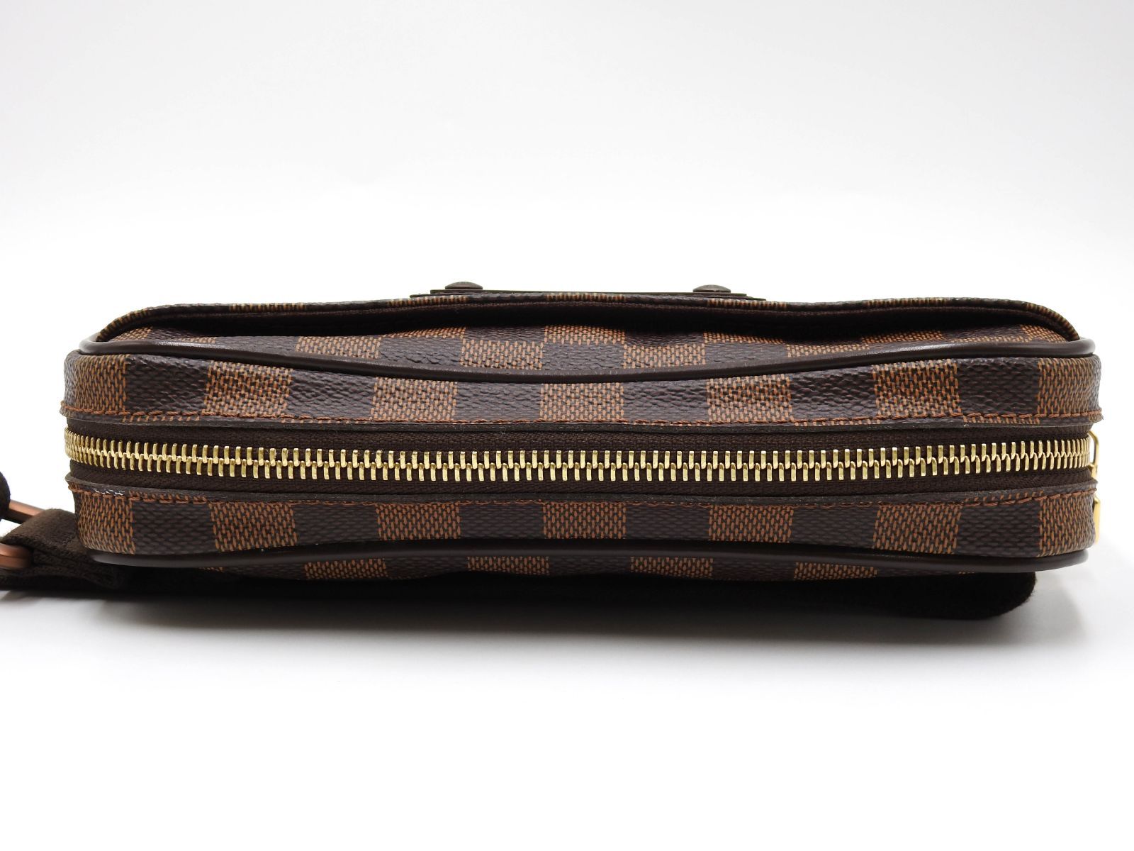 ルイヴィトン バムバッグ