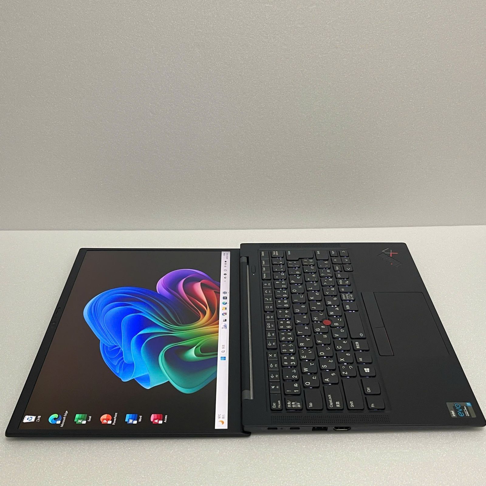 ThinkPad X1 Carbon Gen 9 タッチパネル【美品】Core i7-1185G7・16GB