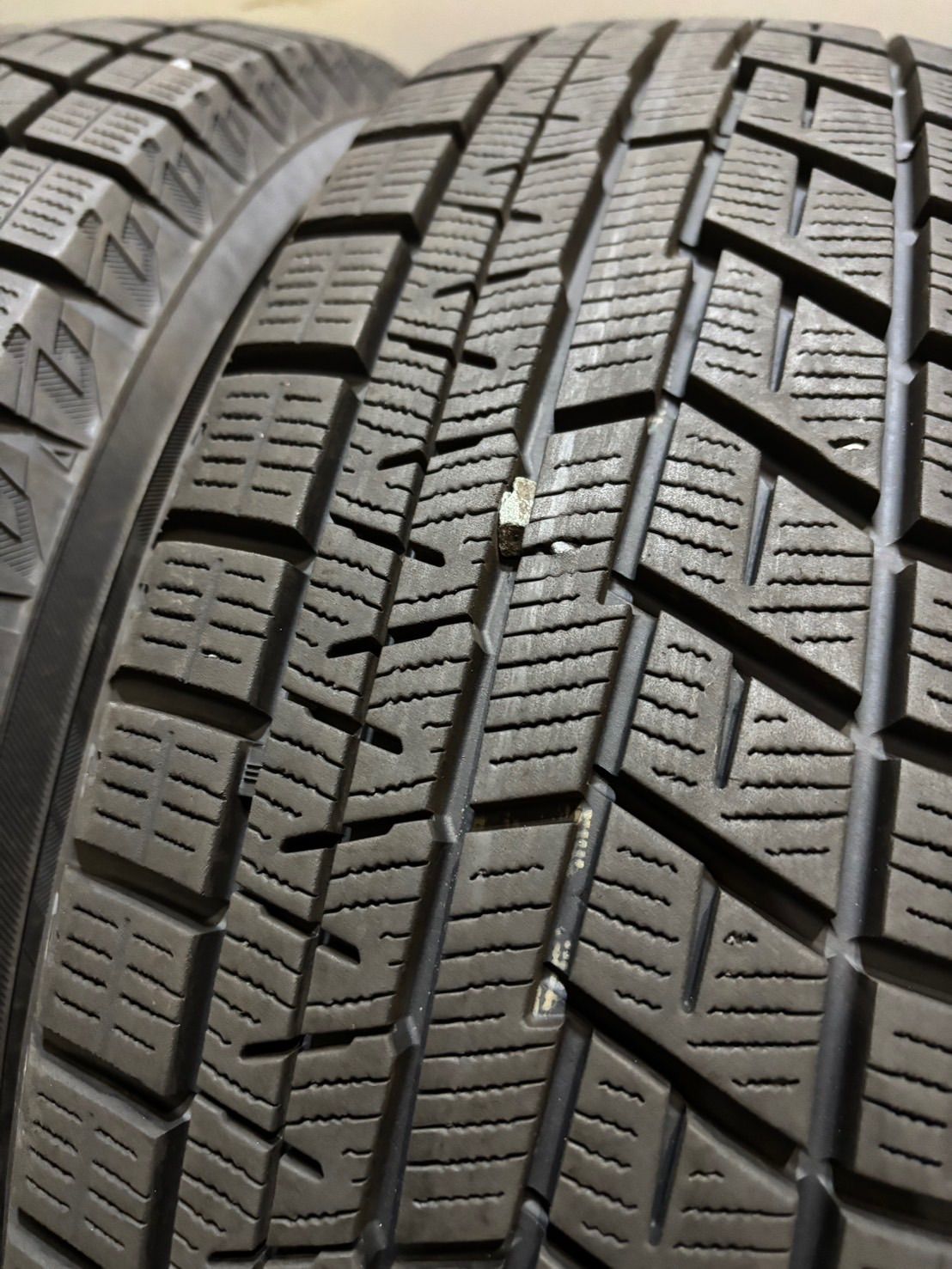  175 65 R 15 ice GUARD iG 60 22年製 スタッドレス 4本 ヨコハマ アイスガード アクア ヤリス フィット 3 K 472 15インチ スタッドレス