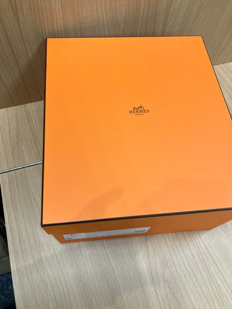 【極美品】【未使用に近い】HERMES エルメス　バーキン25 空箱 10％クーポン使用可】SK/エルメス バーキン25 空箱のみ - メルカリ