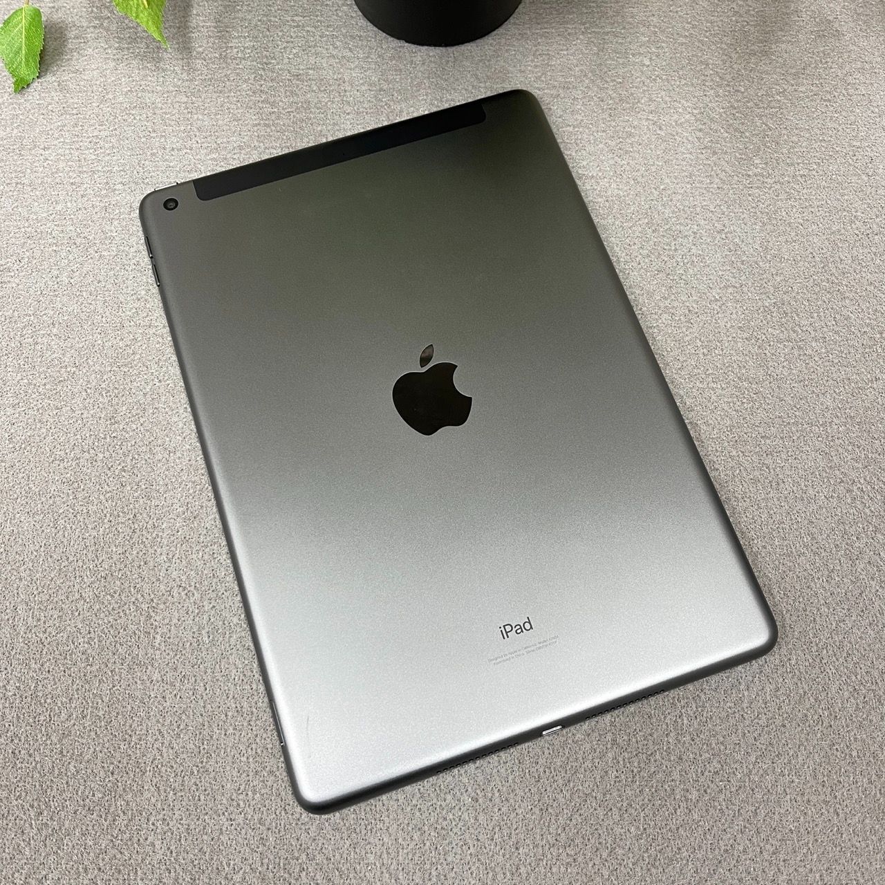 iPad 第9世代 64GB 10.2インチ グレーWi-Fi Cellularモデル