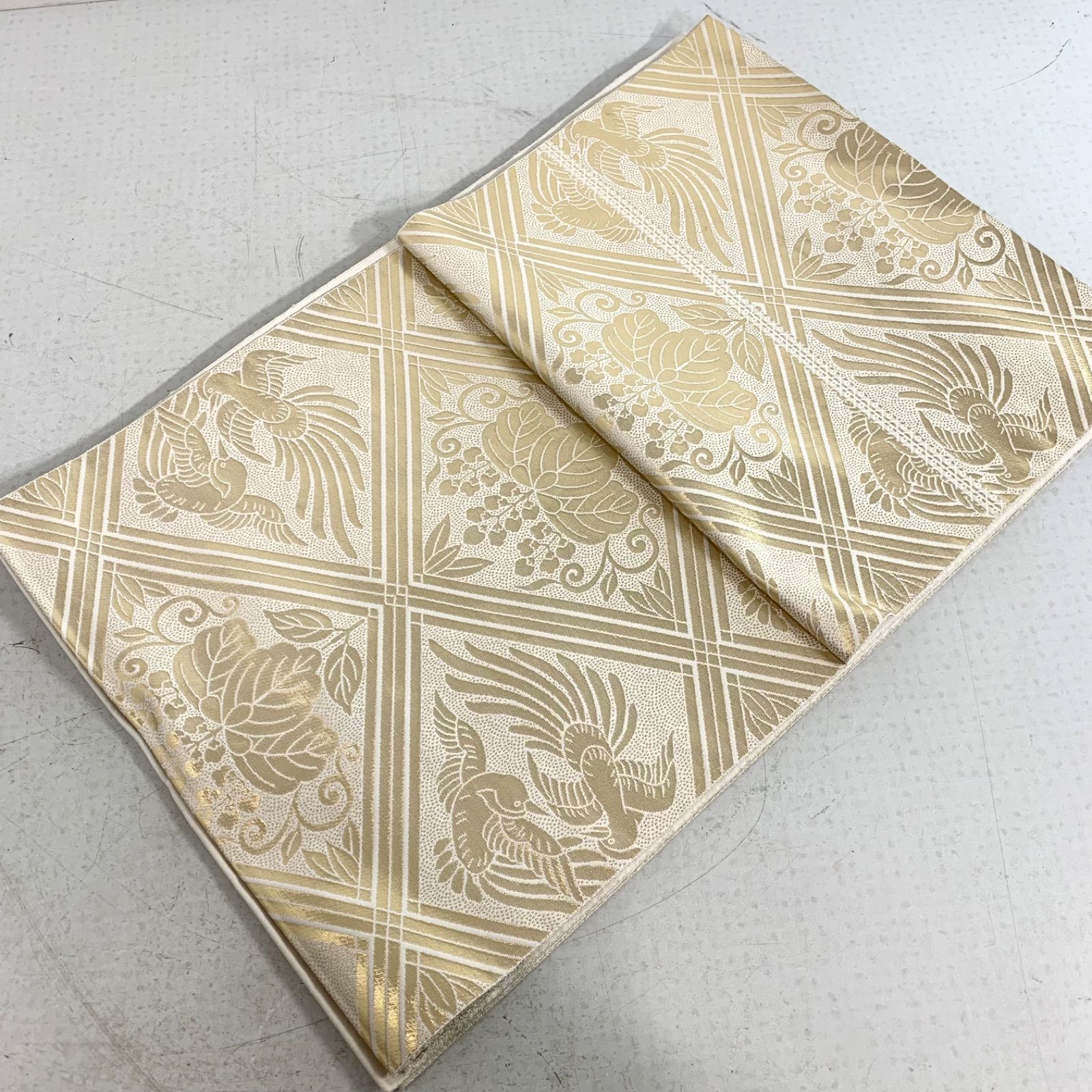 袋帯 西陣 正絹 白×金 アラベスク模様 純金泊24k 仕立上がり