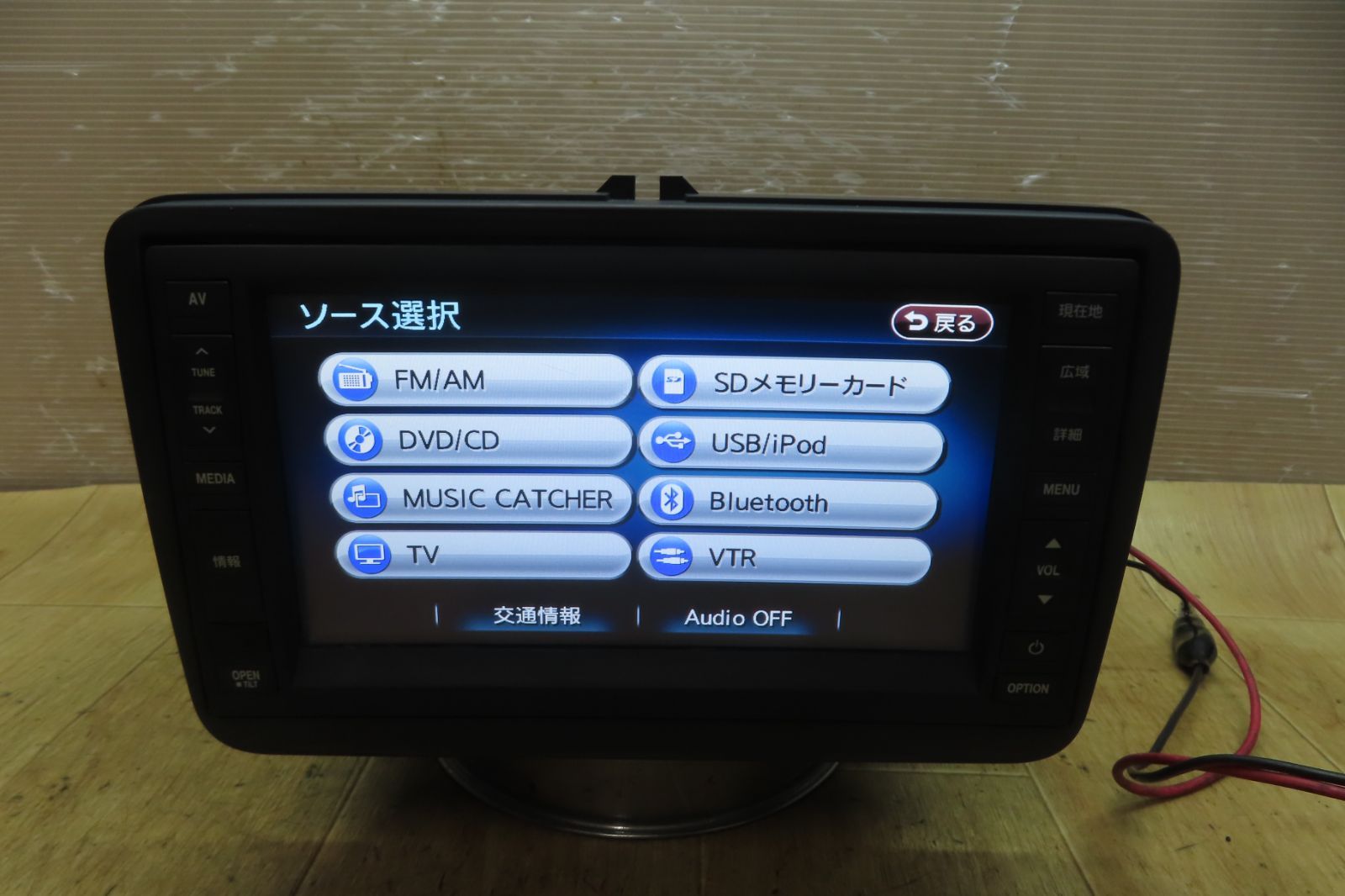 付 F4473 フォルクスワーゲン DBA-7NCAV JOVDC2JP6 SDナビ 地図2012年 地デジTVフルセグ内蔵 Bluetooth内蔵 CD DVD再生OK BRIGHTFACE_UK