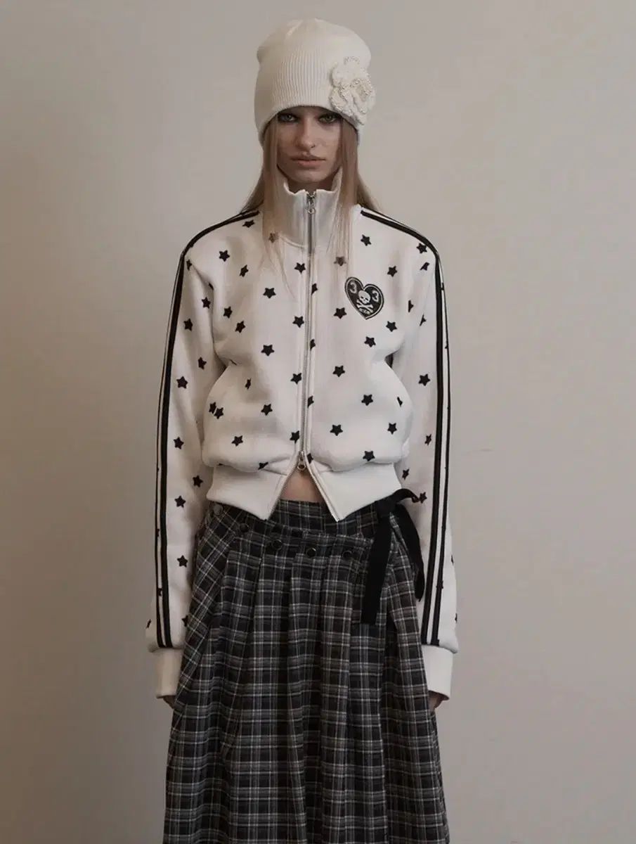 セットアップエクスィースター スポーティー ジップアップ 白