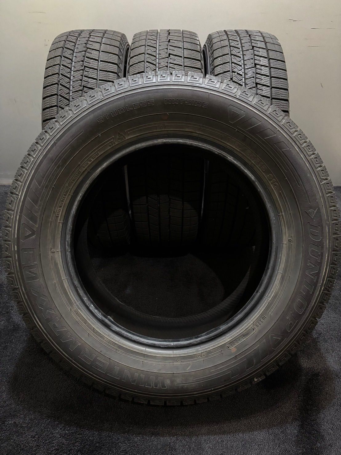  195 65 R 15 DUNLOP WINTER MAXX 03 21年製 スタッドレス 4本 ダンロップ ウィンターマックス ノア ヴォクシー プリウス 4 K 474 15インチ スタッドレス