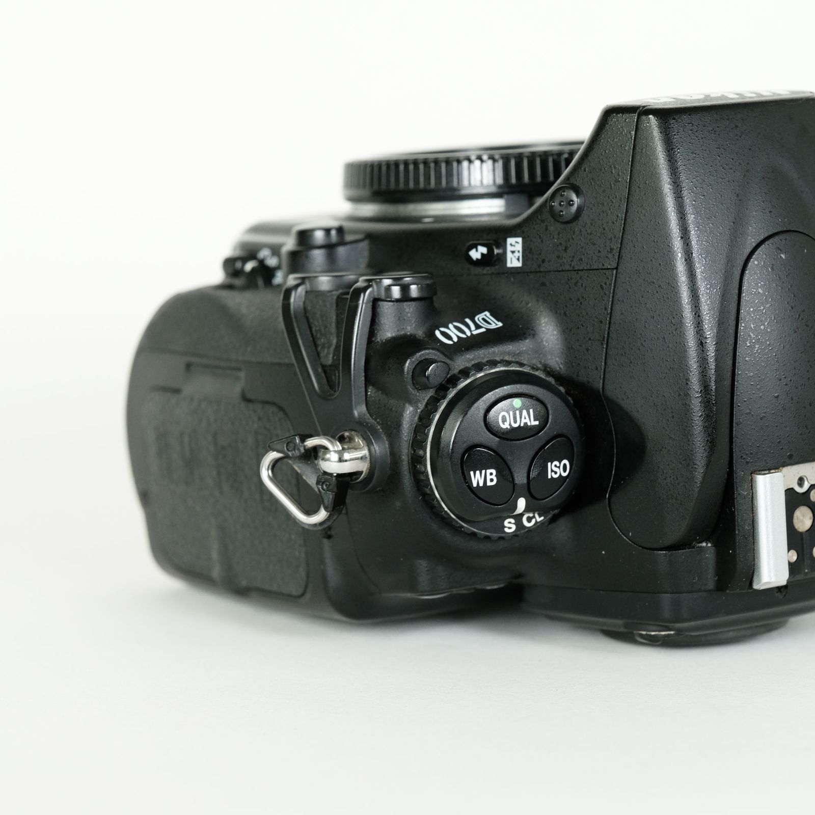 並品 | バッテリーグリップ・バッテリー2個付] Nikon D700 ボディ