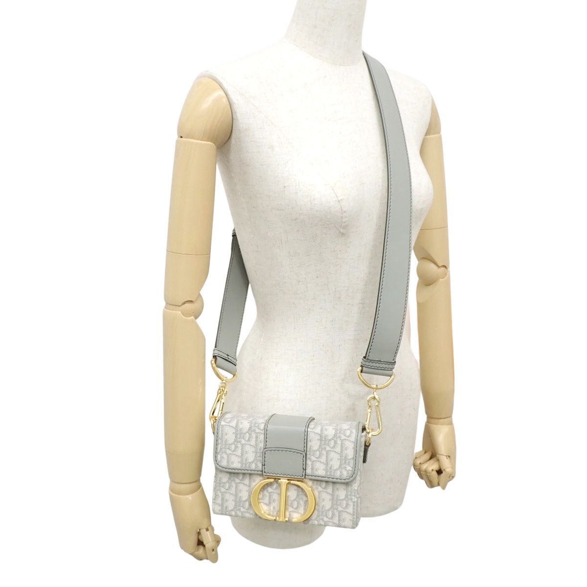 ライトグレー アイボリー