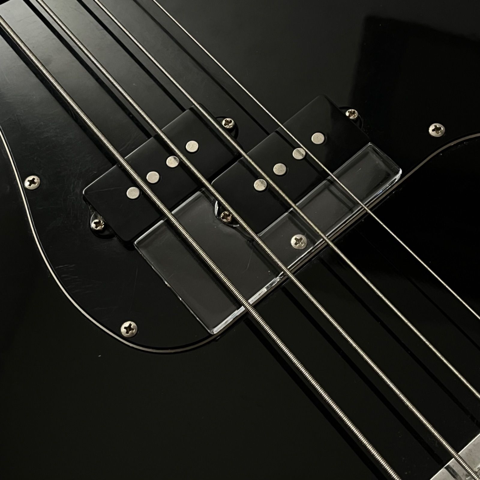 プレシジョンベース 4弦用_Sサイズ__パープルハート材