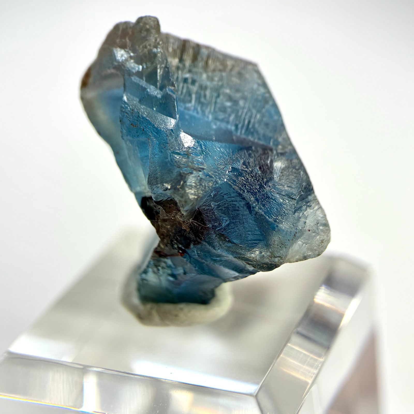 ドイツ ザクセン州 エルツゲビルゲ Aue-Bad Schlema Shaft 38産 フローライト 原石 鉱物 天然石 パワーストーン No.1814