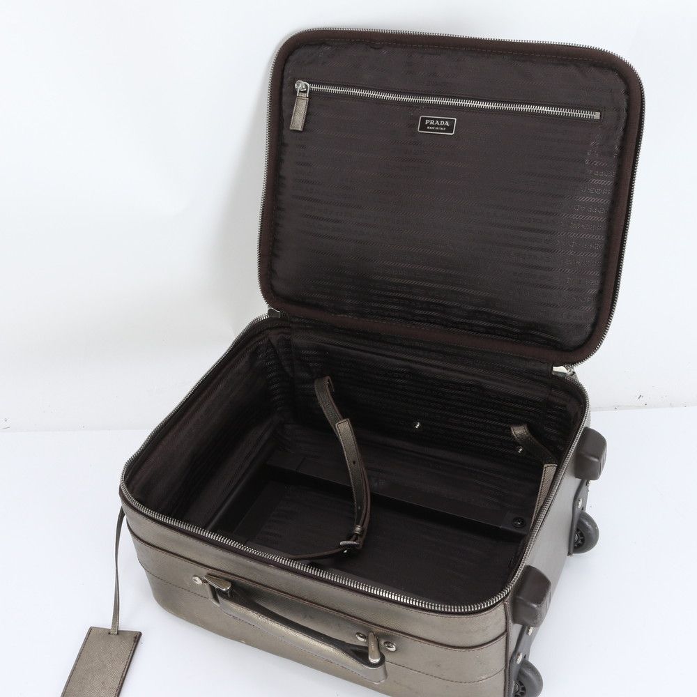 トランク ゴールド