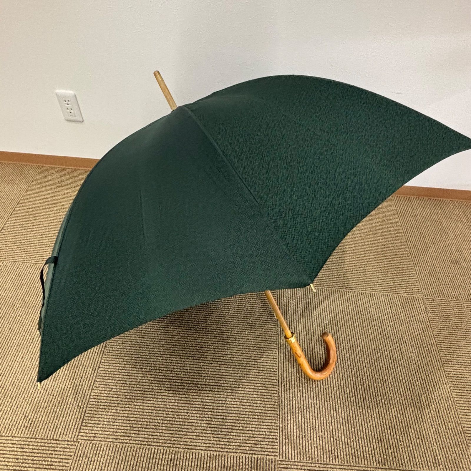 LOUIS VUITTON ルイヴィトン アンブレラ 雨傘 傘 グリーン系 ユニセックス