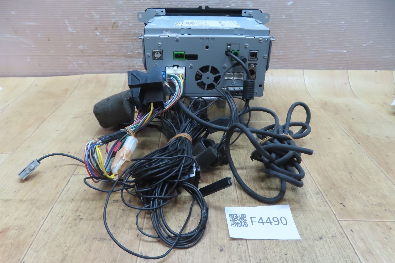 付 F4490 フォルクスワーゲン ゴルフ6 1KCBZ クラリオン製 JOVDC2H01 純正ナビ 地図2016年 フルセグ Bluetooth CD DVD再生OK BRIGHTFACE_UK