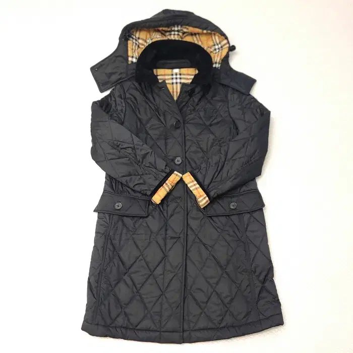 【新発売！】 S バーバリー デレハム キルティング 롱ジャケット ブラック 袖 CHECK バージョン
