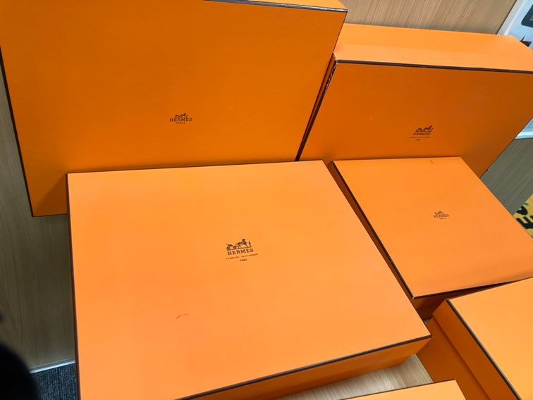 10％クーポン使用可 SK エルメス 空箱 大 バッグなど