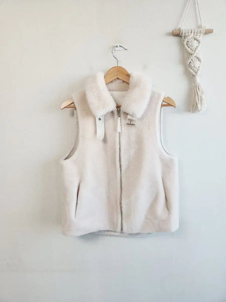 ジョルジュ レッシュ ウール シープスキン ベスト 55