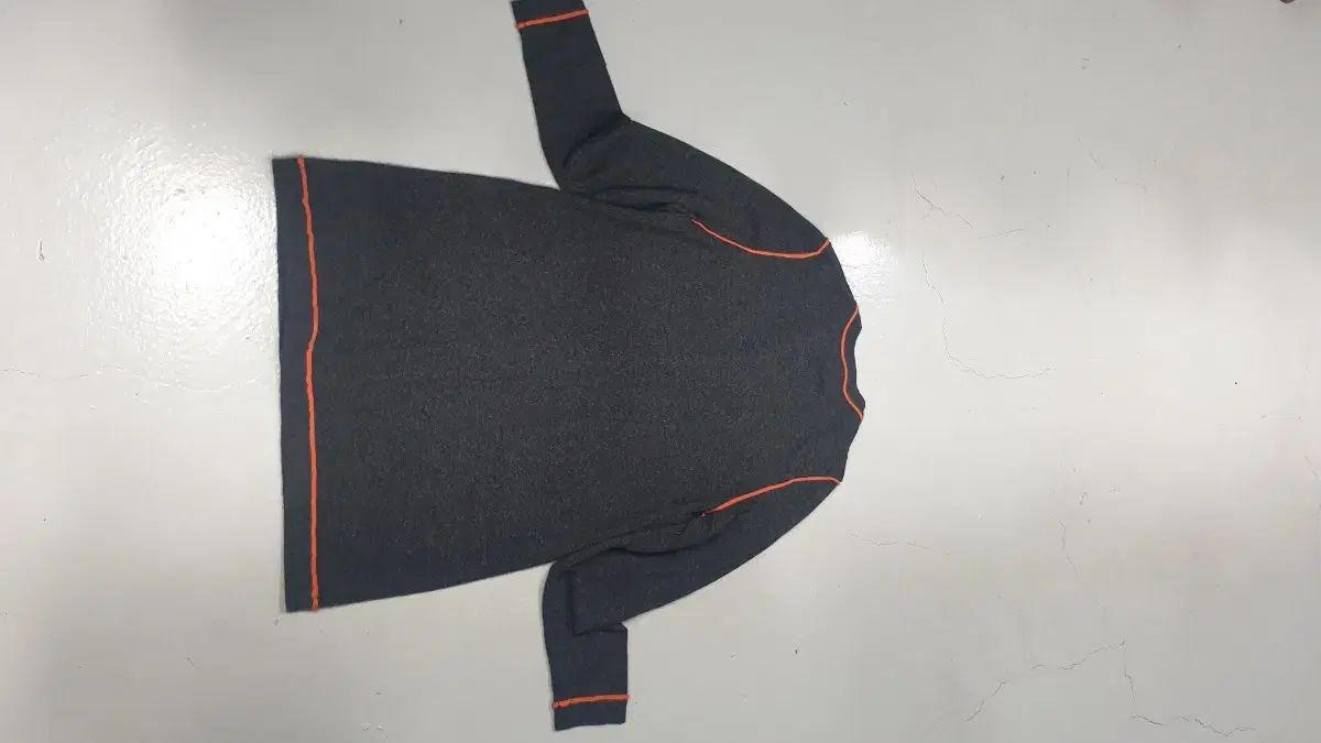 ヘリテイジ カシミア チャコール カーディガンXL