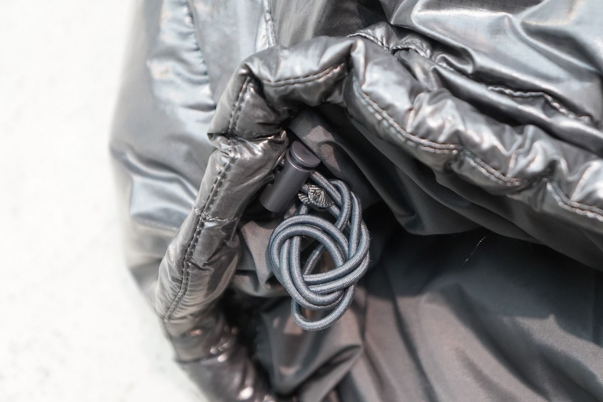 Studios エンタイア