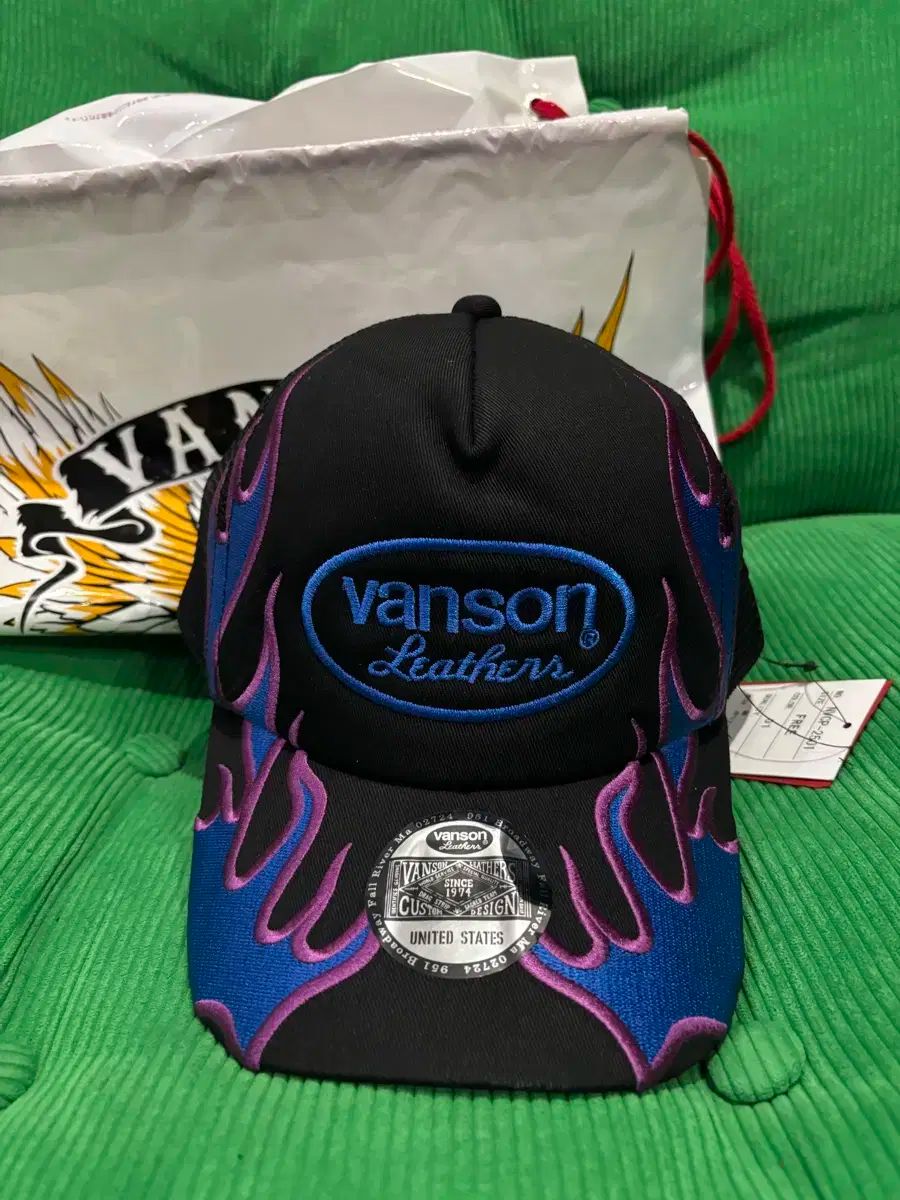 バンソン フレイム トラッカーキャップ