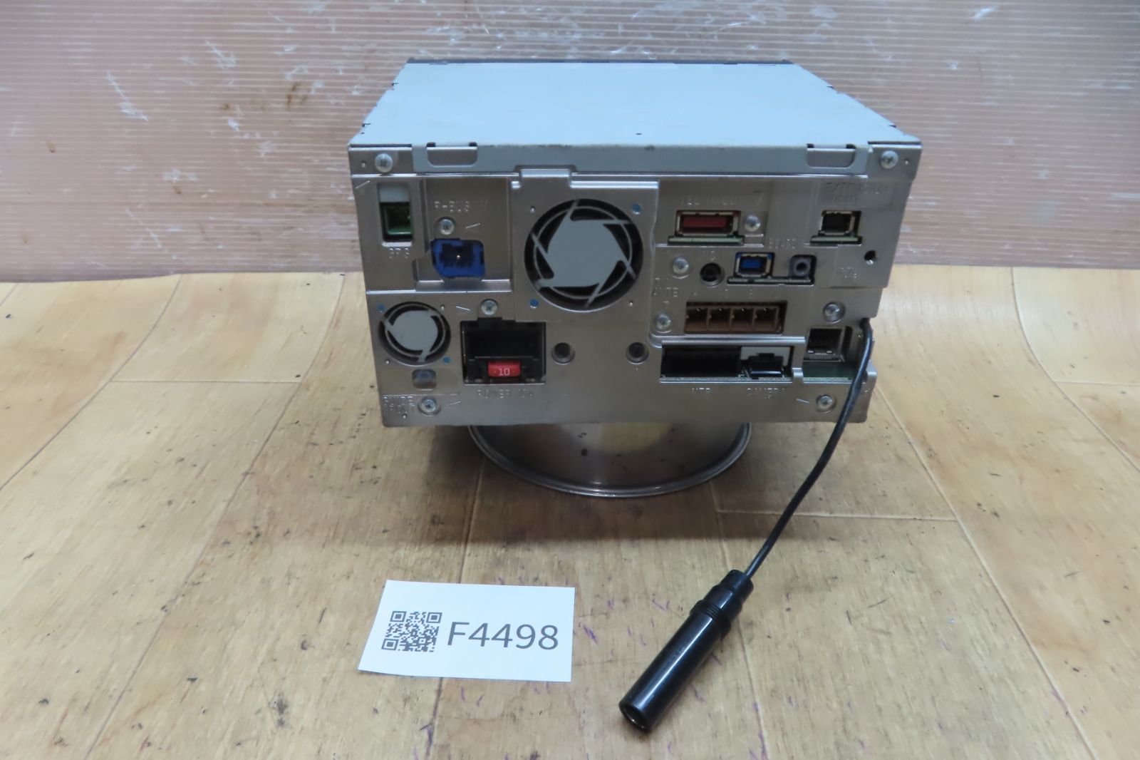 ☆F4498/カロッツェリア AVIC-HRZ099 HDDナビ 地図2010年 地デジTV