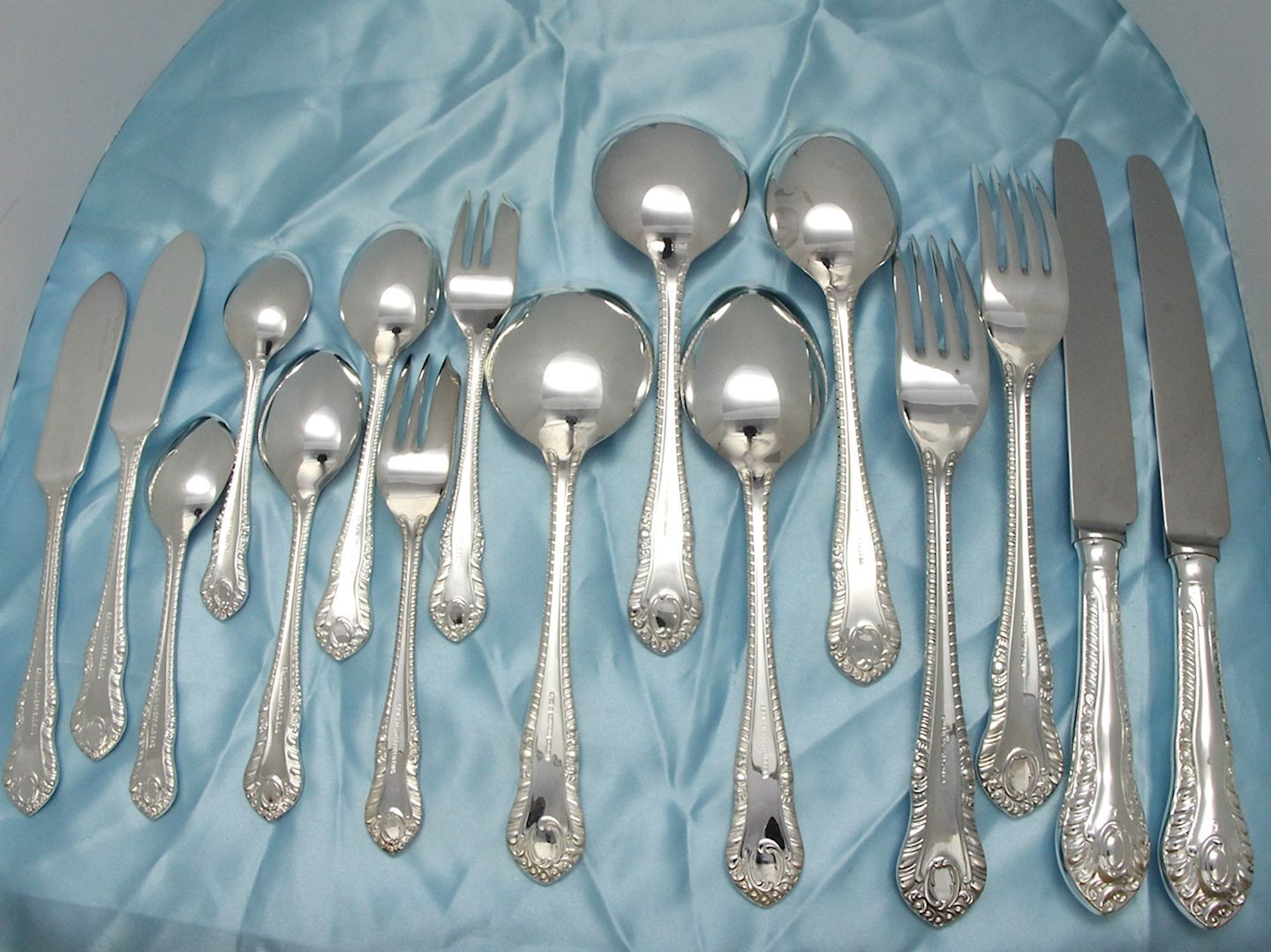 英国製 カトラリー16本セット NPNS A 1 シルバープレート ガドルーン Gadroon