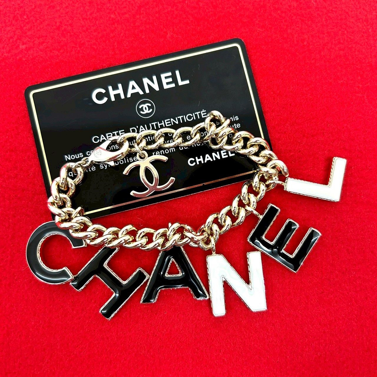 コメあり B22A CHANEL シャネル ロゴ ココマーク ブレスレット バングル ブラック ホワイト ゴールド 89815