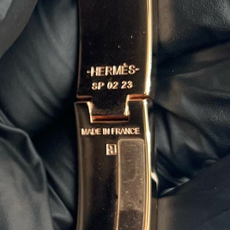 箱 袋付き HERMES エルメス クリック H ブレスレット バングル レディース ゴールド ブラック 28150