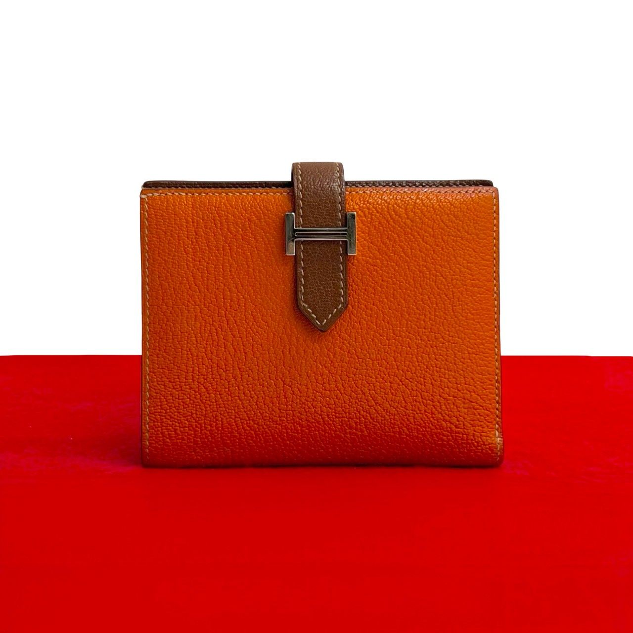 O刻印 HERMES エルメス ベアン コンパクト シェブルミゾル レザー 本革 二つ折り財布 ミニ ウォレット オレンジ ブラウン 43254