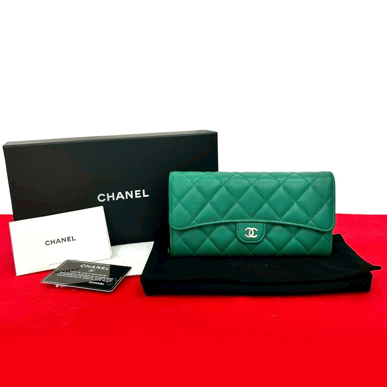 箱 袋付き カード シール有 30番台 CHANEL シャネル マトラッセ ココ キャビアスキン レザー 長財布 ウォレット グリーン 74528