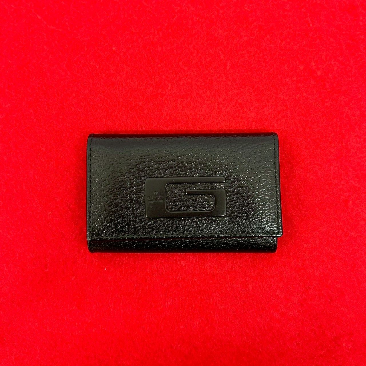 品 GUCCI グッチ G ロゴ プレート レザー 本革 三つ折り キーケース キーケホルダー キーカバー 小物 ブラック 34965