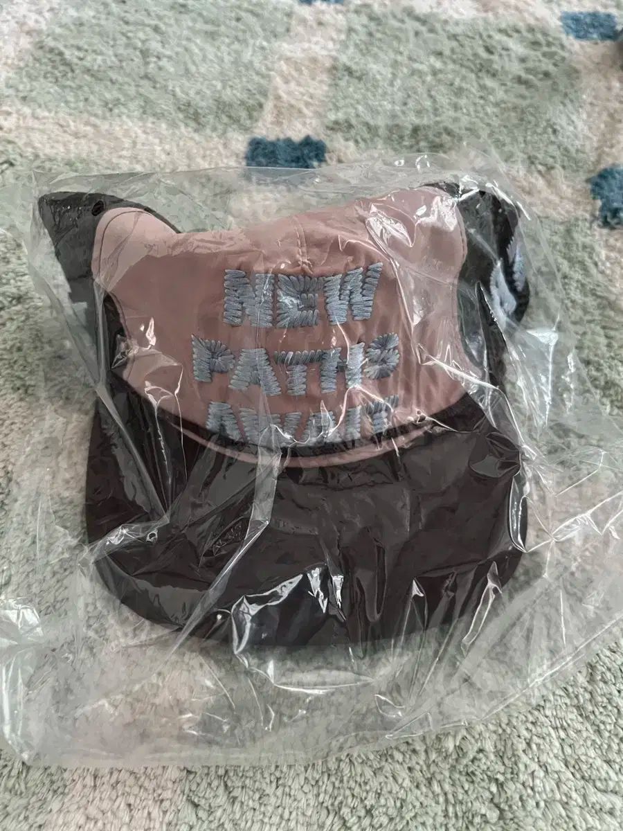 レックス チョ スンヨン WOODZ キャップ