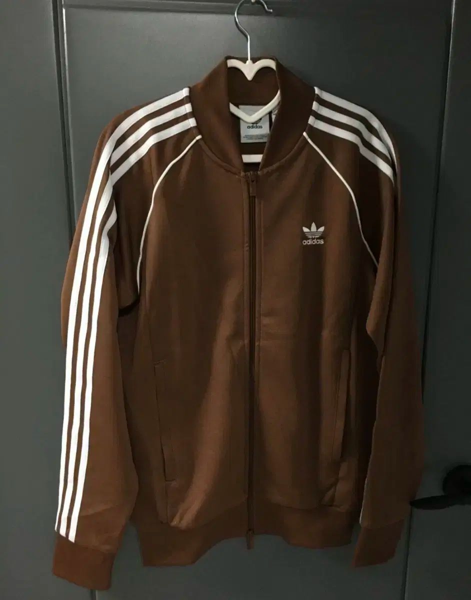 adidas ジャージ スポーツブラ ブラウン S-M