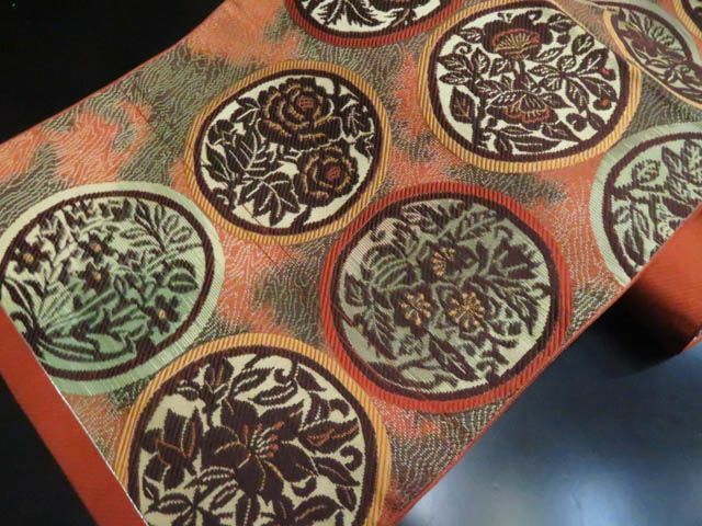 平和屋着物●九寸名古屋帯　作家物　枝垂れ桜文　金彩　鬼しぼ縮緬　正絹　逸品　CABA0891hy 平和屋着物○九寸名古屋帯 作家物 枝垂れ桜文 金彩 鬼しぼ縮緬