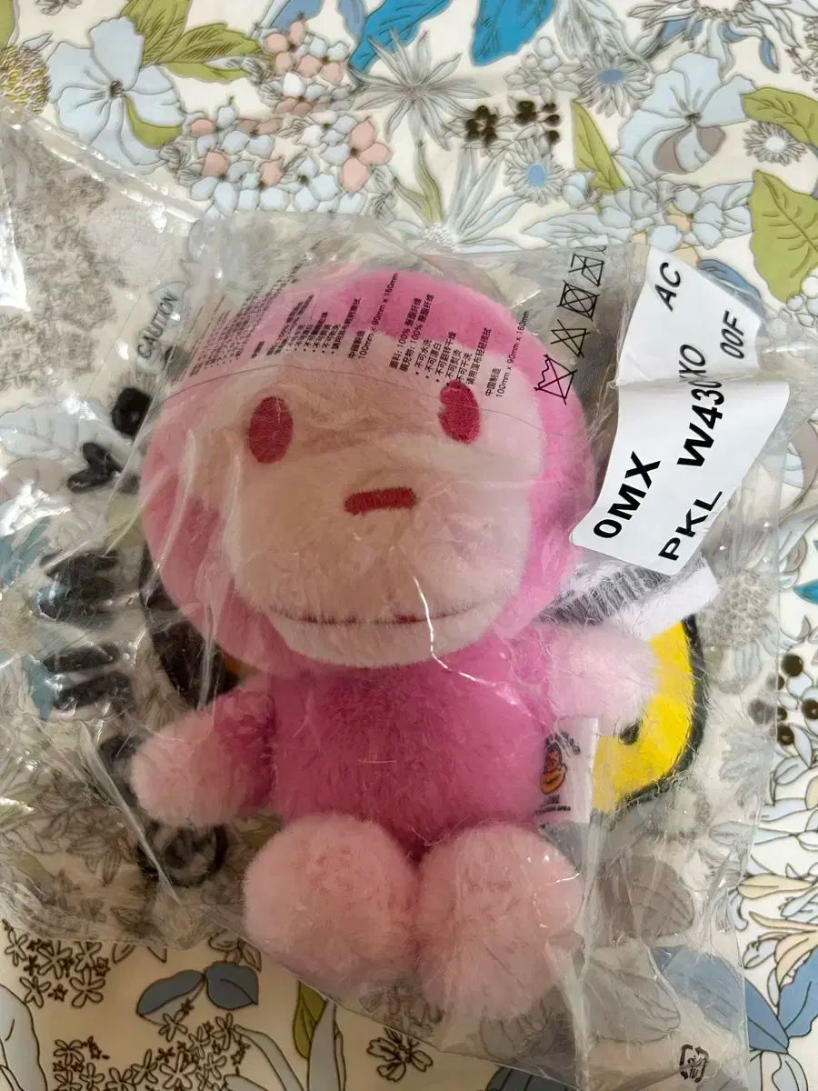 ベイビー マイロ A BATHING APE アベイシングエイプ キーチェーン ピンク PLUSH バッグ