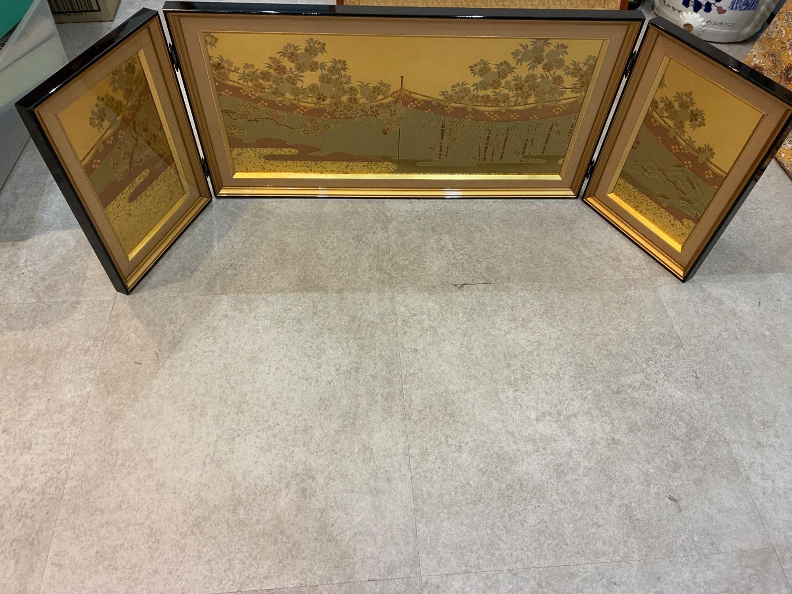 雛人形の屏風 三つ折り式 人形の秀月 雛人形 久月 ひな人形