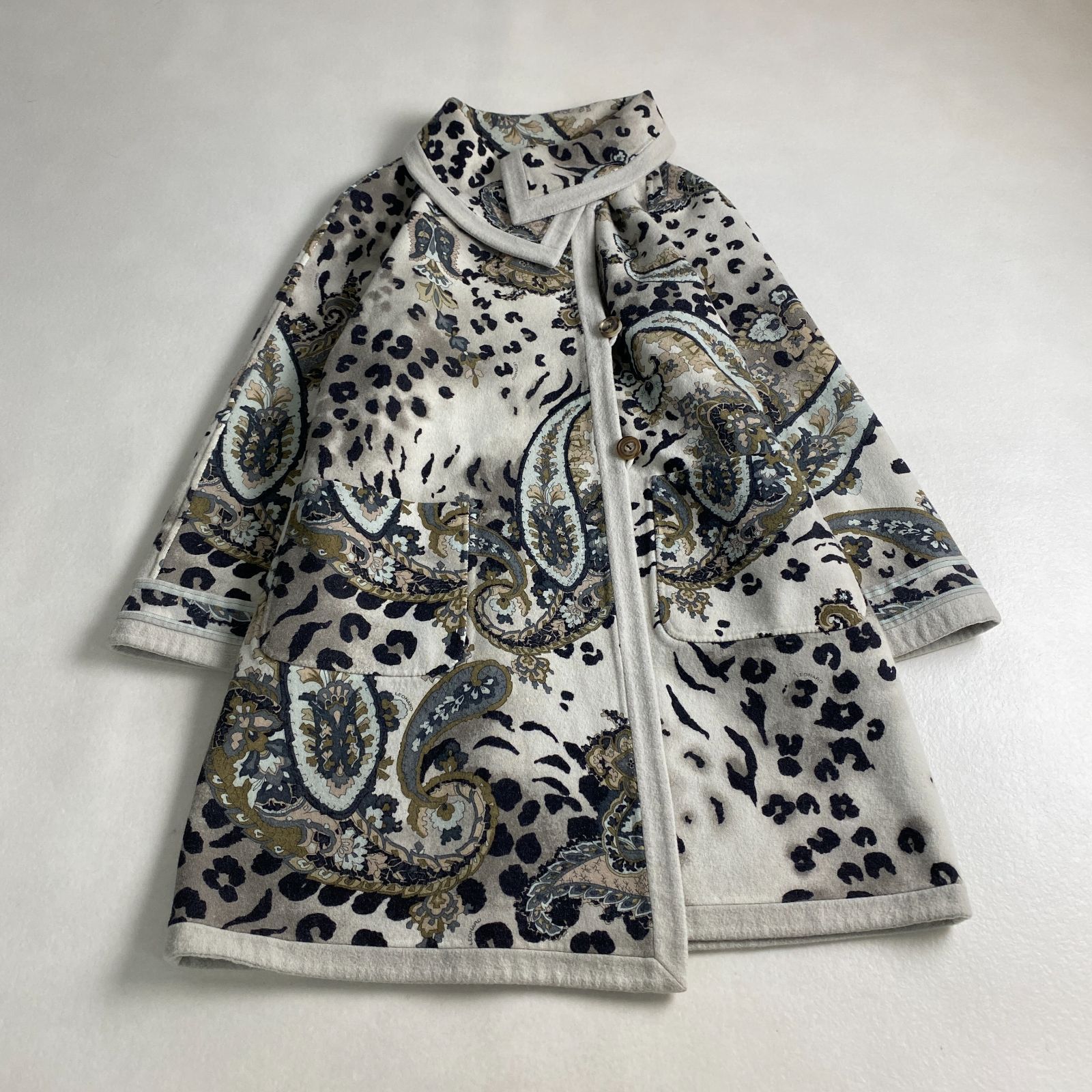 レオナール ロングコート リバーシブル ペイズリー LEONARD FASHION ホワイト×マルチ 9 M L相当