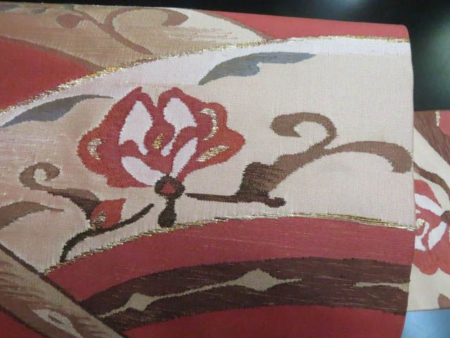 国画会準会員 鈴木紀絵 型絵染 「雲と鳥文様」 絞り 紬地 九寸名古屋帯 全通 国画会準会員 鈴木紀絵 型絵染 「雲と鳥文様」 絞り 紬地 九寸名古屋帯